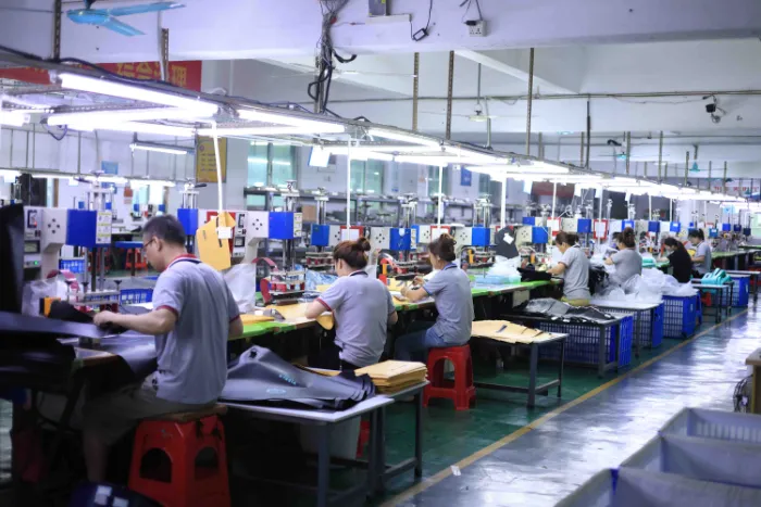 Dây chuyền sản xuất & thiết bị sản xuất túi khô không thấm nước